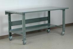 3512 Series Mobile Workbench