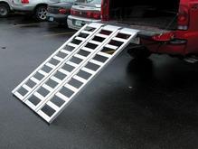 Vestil Aluminum Pickup - Van Ramp